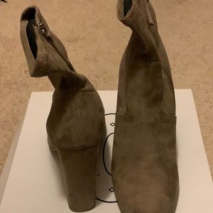 Steve Madden Ankle Boots barely worn